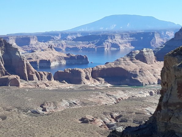 31. LakePowellFromAlstromPointRD