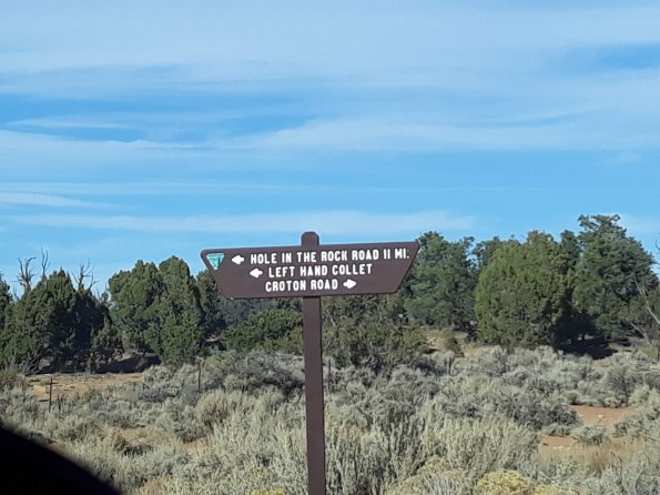 18. CrotonRdSign
